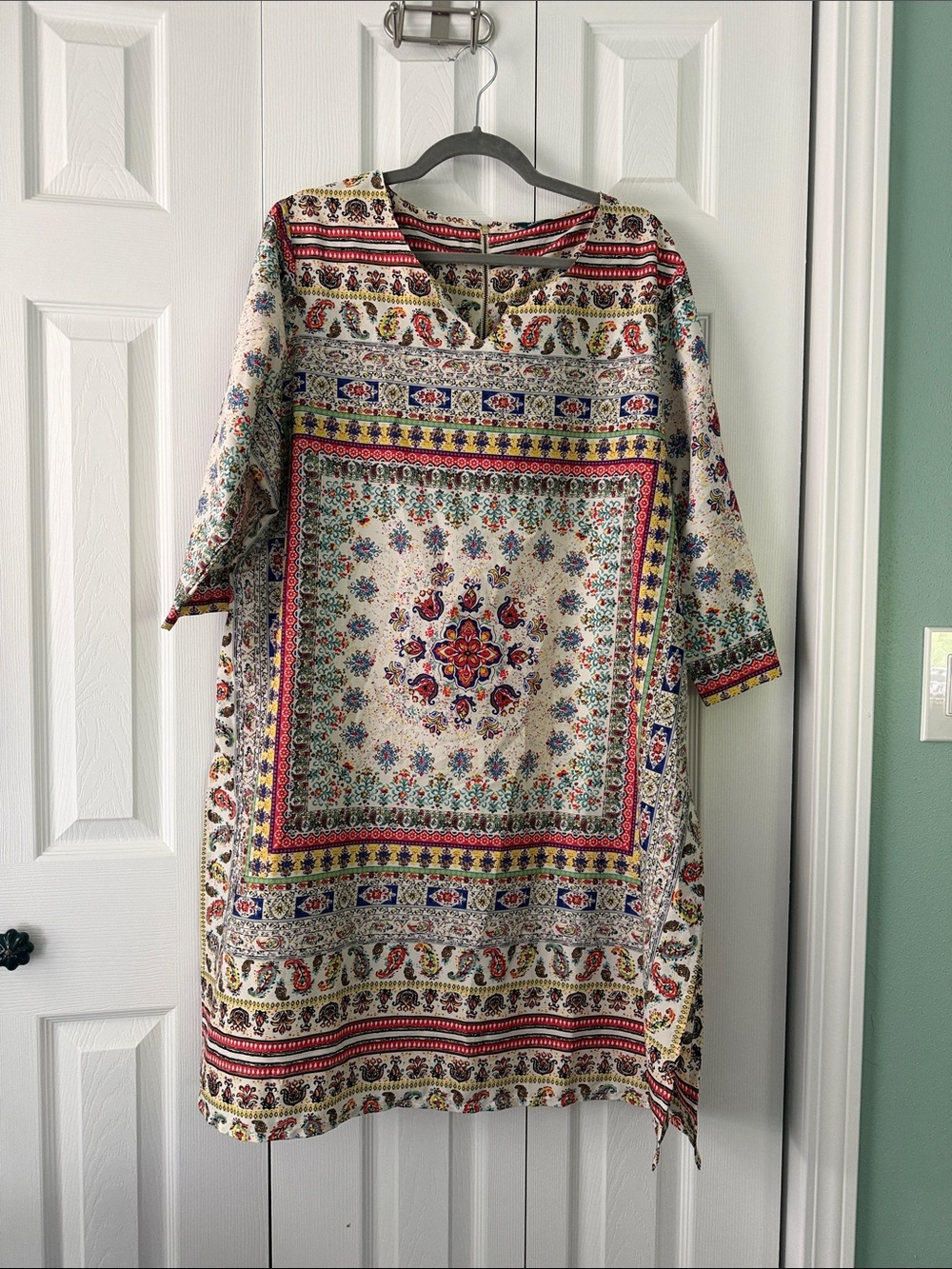 Women’s Kurta - Boho Floral Medallion Tunic Dress - Cream Multi